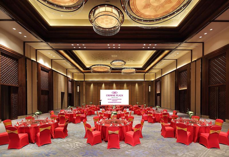 호텔 Crowne Plaza Resort Xishuangbanna Parkview By Ihg