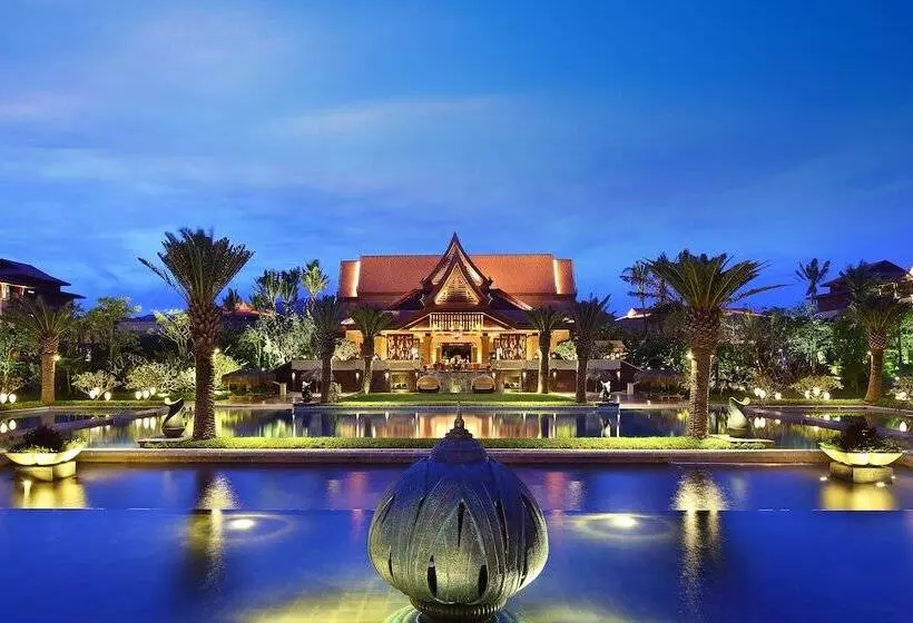 호텔 Crowne Plaza Resort Xishuangbanna Parkview By Ihg