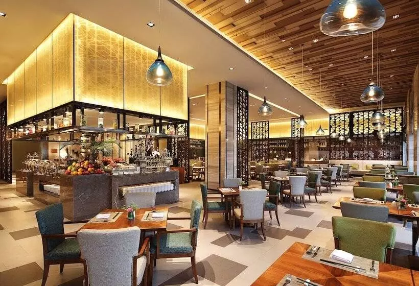 호텔 Crowne Plaza Resort Xishuangbanna Parkview By Ihg