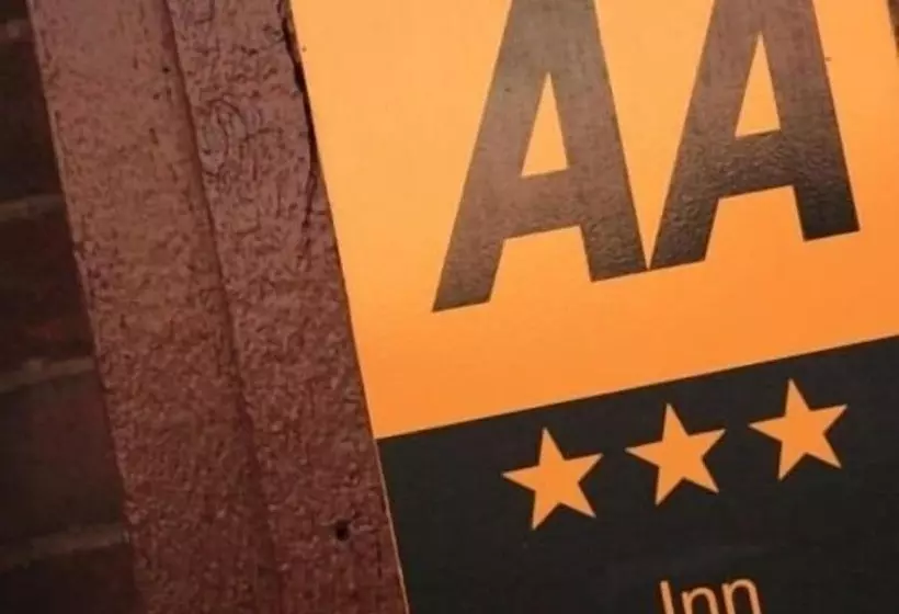 Отель The Dukeries Lodge, Edwinstowe, Nottinghamshire