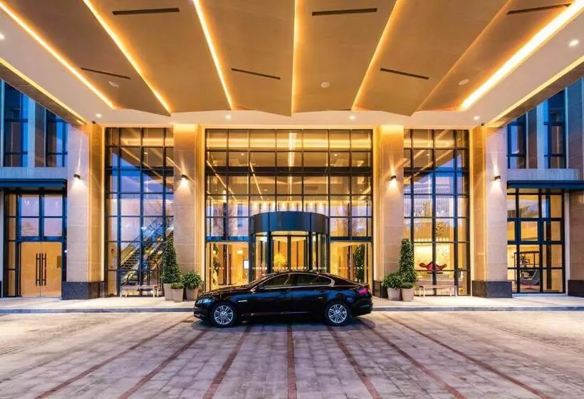 هتل Holiday Inn Chongqing University Town, An Ihg