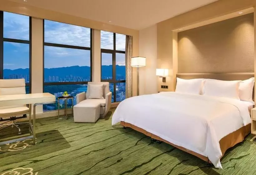 هتل Holiday Inn Chongqing University Town, An Ihg