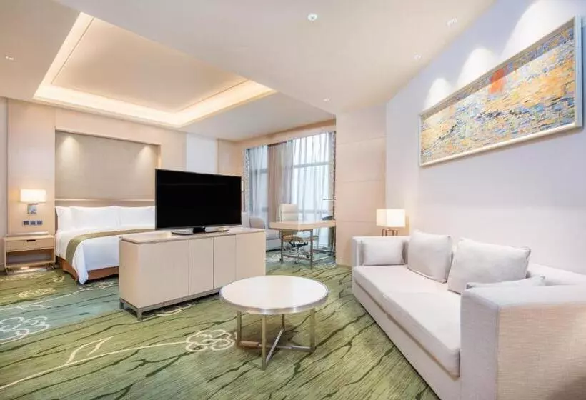 هتل Holiday Inn Chongqing University Town, An Ihg