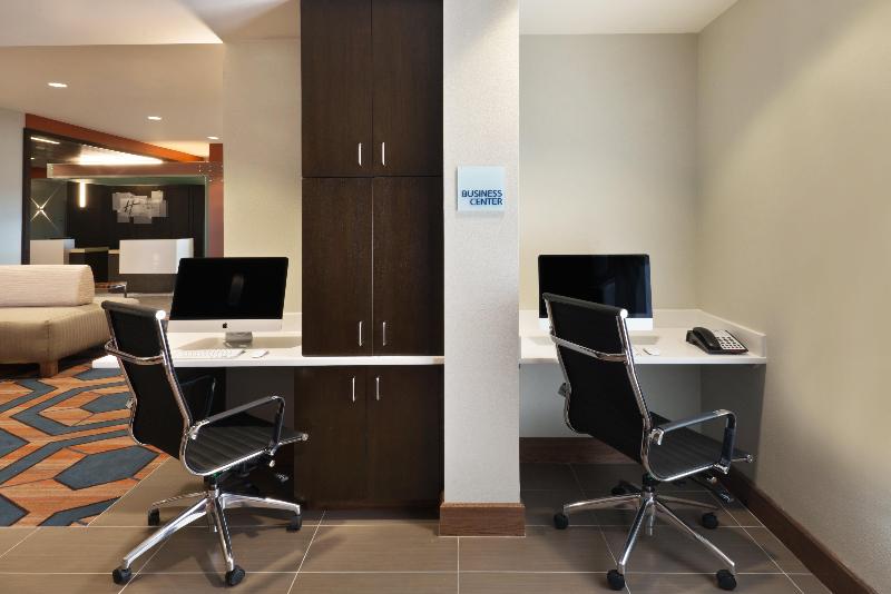 Holiday Inn Express Hotel & Suites Hot Springs, An Ihg