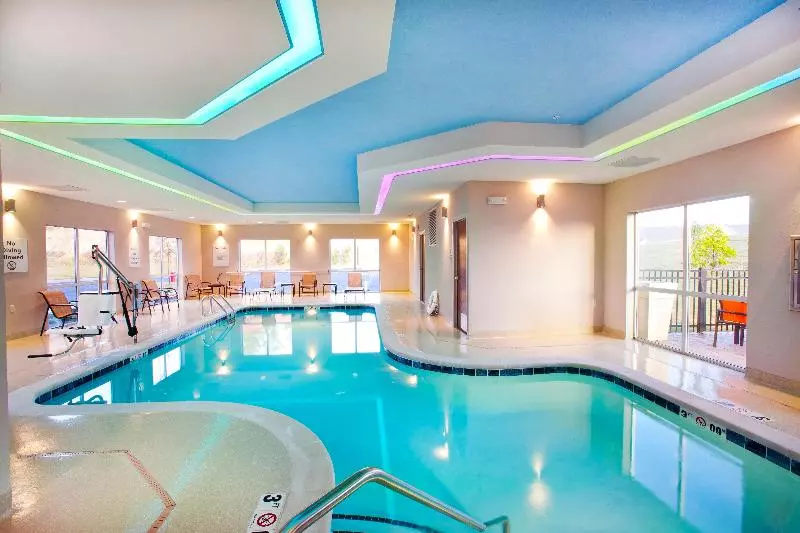 Holiday Inn Express Hotel & Suites Hot Springs, An Ihg