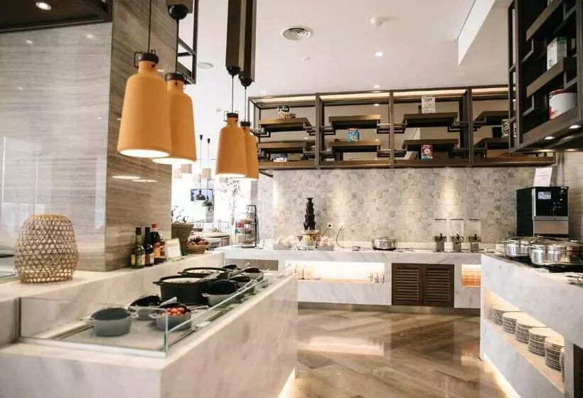 ホテル Holiday Inn & Suites Jakarta Gajah Mada, An Ihg