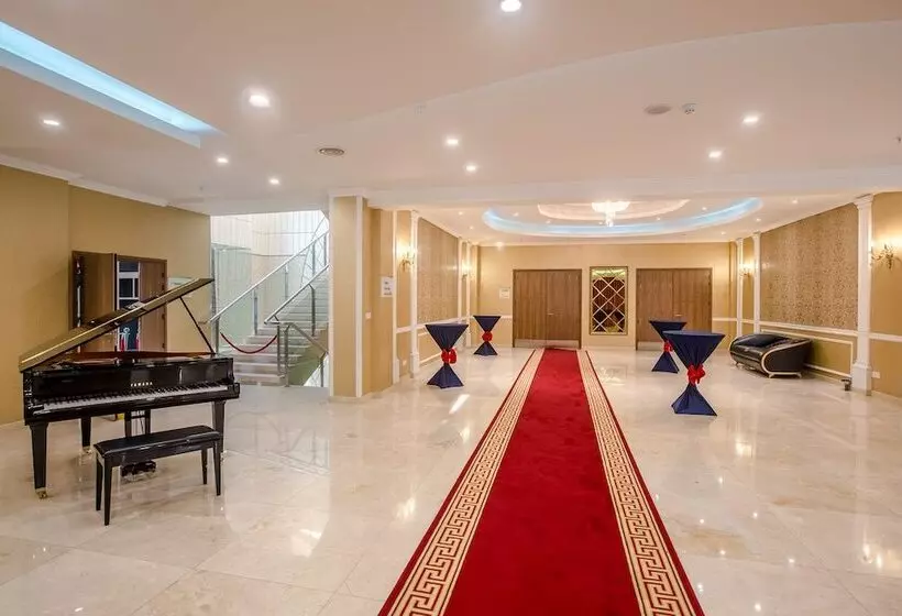 هتل Holiday Inn Ulaanbaatar, An Ihg