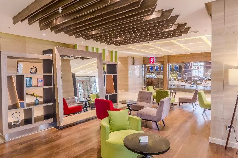 هتل Holiday Inn Ulaanbaatar, An Ihg