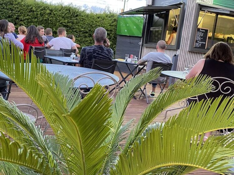 ホテル Hôtel Des Moulins