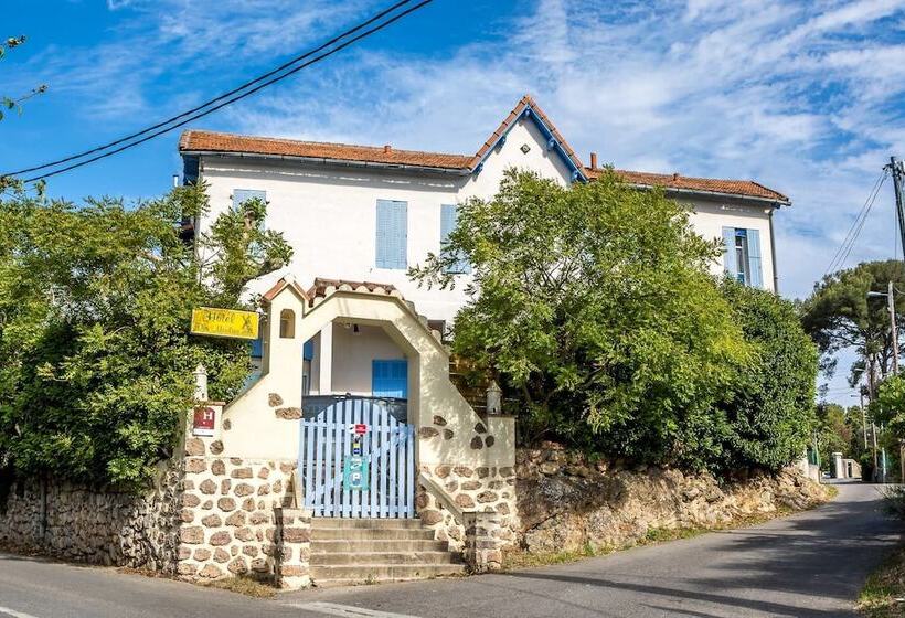 ホテル Hôtel Des Moulins