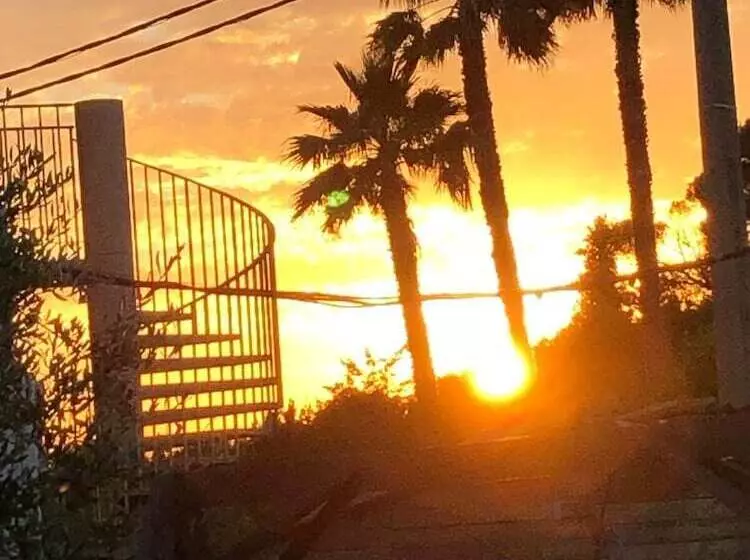 Отель Hôtel Des Moulins