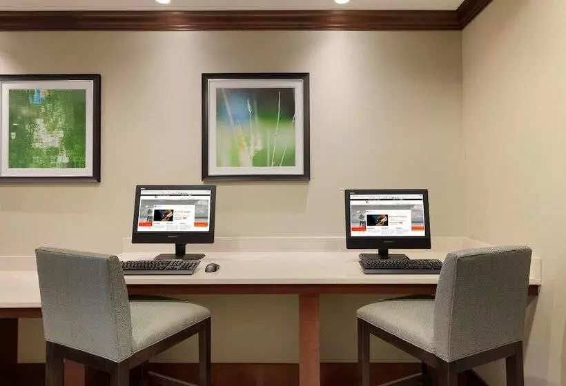 هتل Staybridge Suites Midland By Ihg