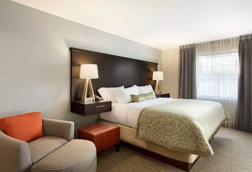 هتل Staybridge Suites Midland By Ihg