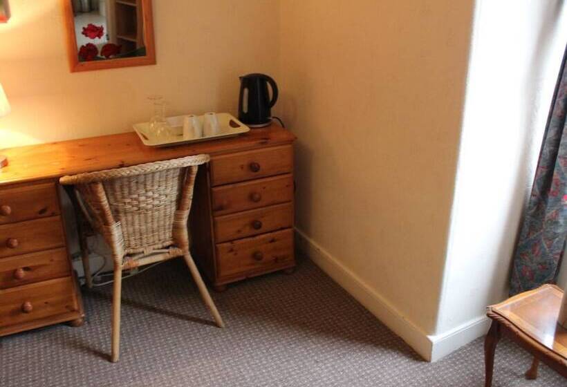 酒店 The Avenue Restaurant At The Victoria Inn