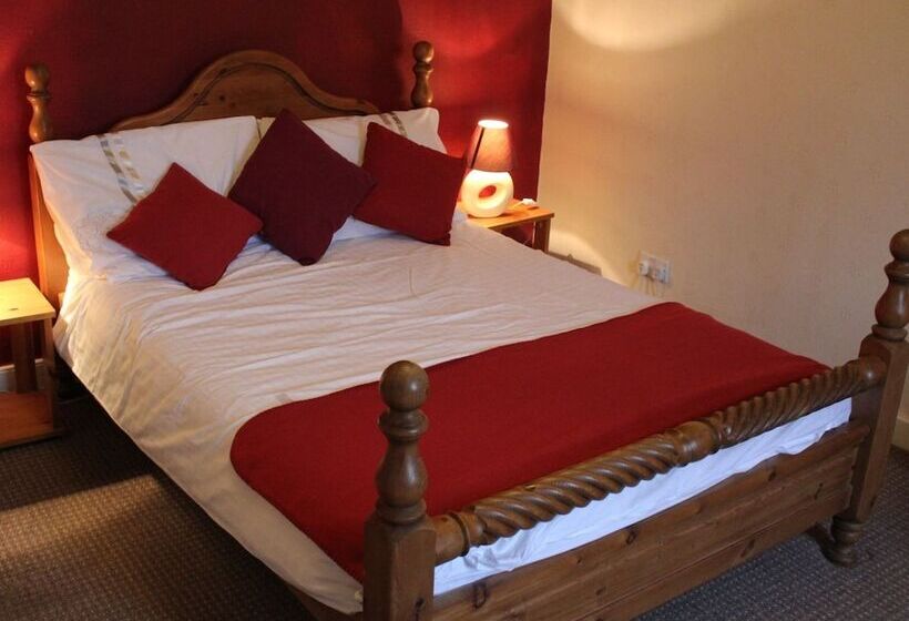 酒店 The Avenue Restaurant At The Victoria Inn