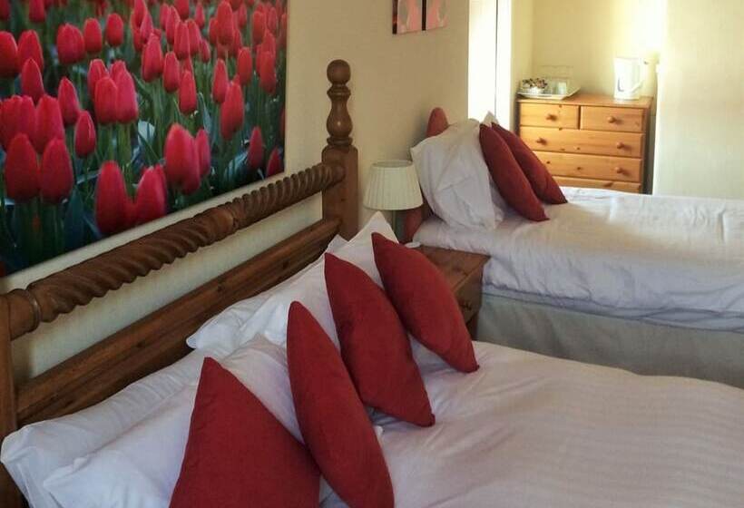 酒店 The Avenue Restaurant At The Victoria Inn