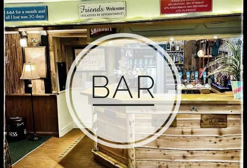 هتل The Blackhorse Accommodation