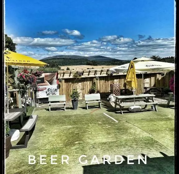 هتل The Blackhorse Accommodation