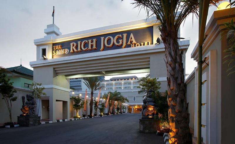 Hotelli The Rich Jogja