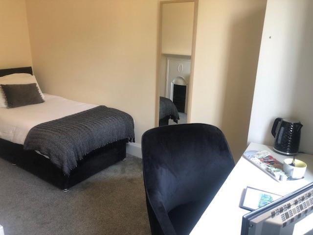 Mirfield Monastery B&b