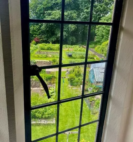 Mirfield Monastery B&b