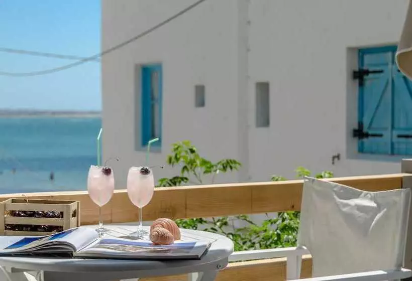 Panormos Hotel And Studios