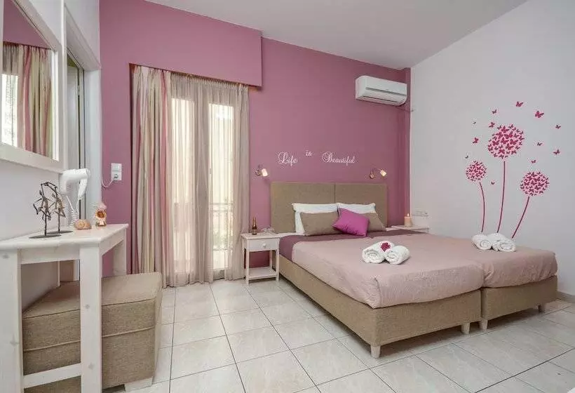 Panormos Hotel And Studios