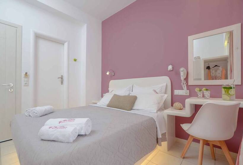 Panormos Hotel And Studios