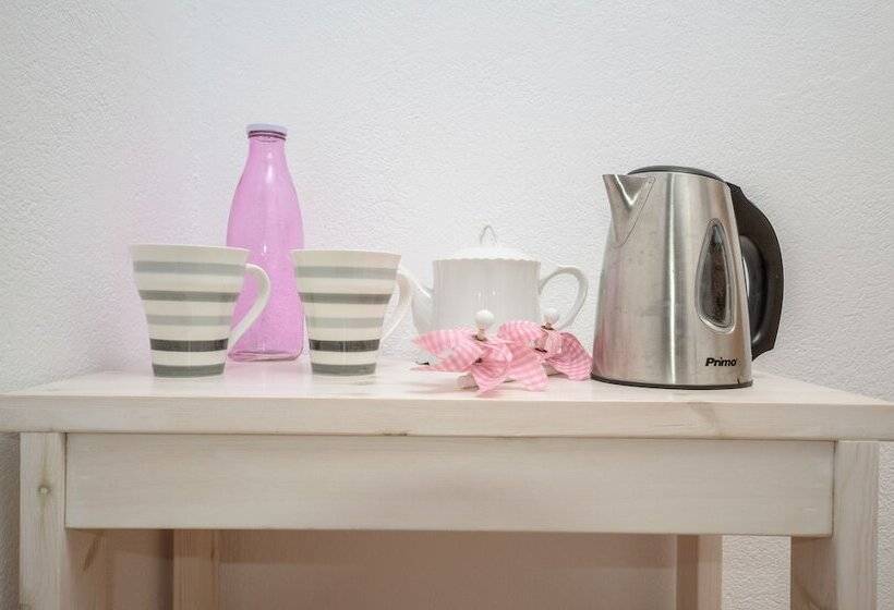 Panormos Hotel And Studios