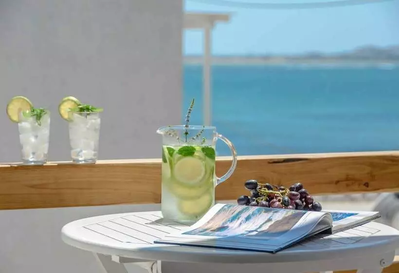 Panormos Hotel And Studios