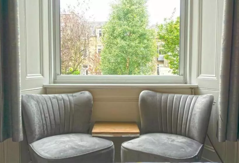 پانسیون Arrandale Guest House