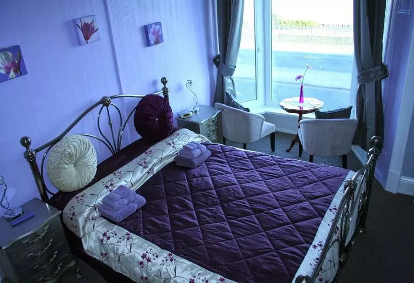 پانسیون Devon View Guesthouse Swansea