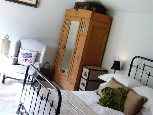 ペンション Fuchsia Bank Cottage