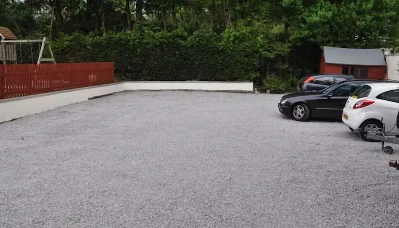 پانسیون Rivendell