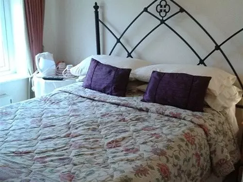 Пансион Station Farm Guest House