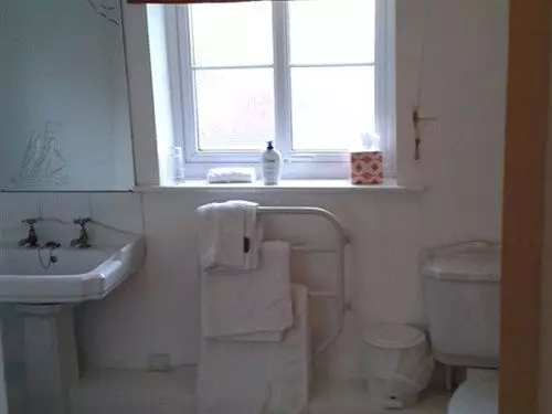 Пансион Station Farm Guest House