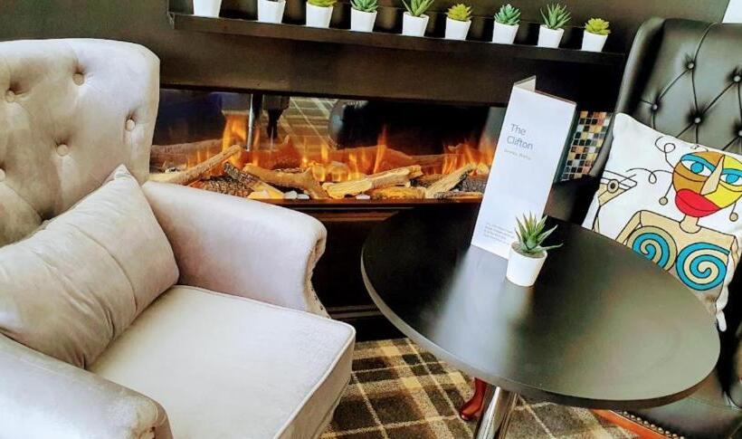 بنسيون The Clifton