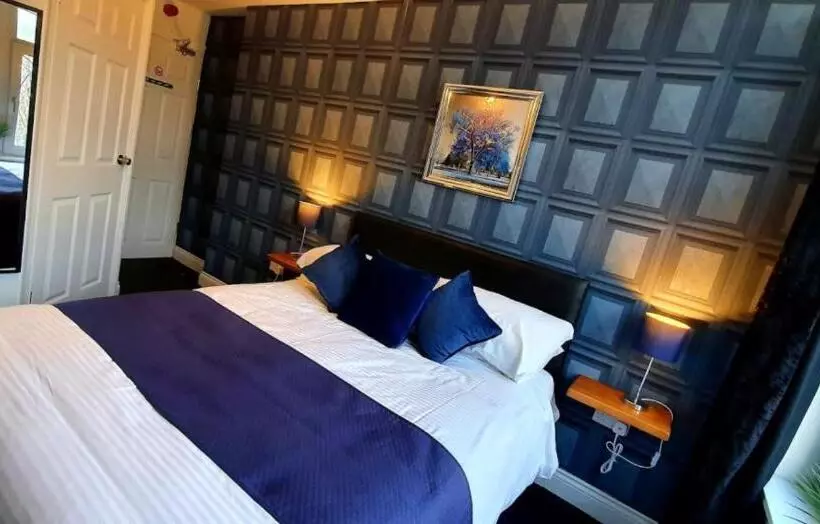 ペンション The Clifton