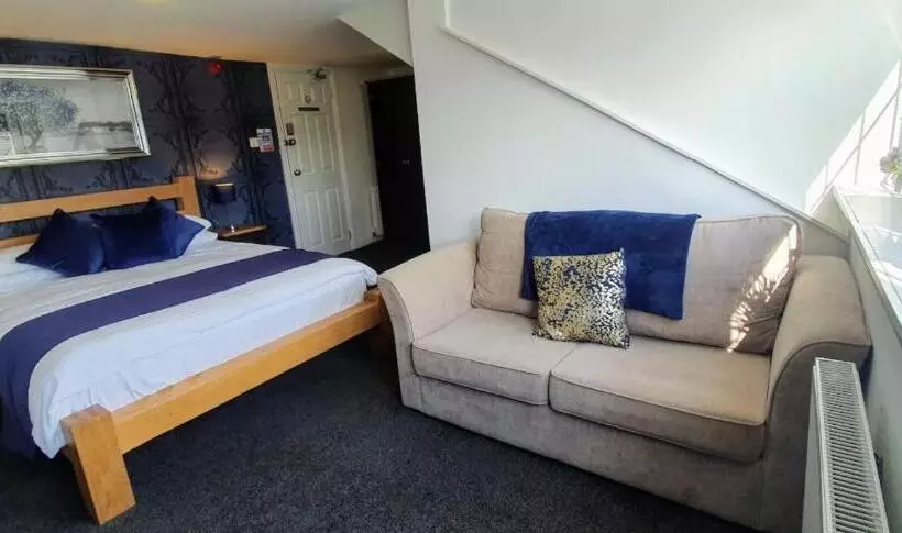 ペンション The Clifton