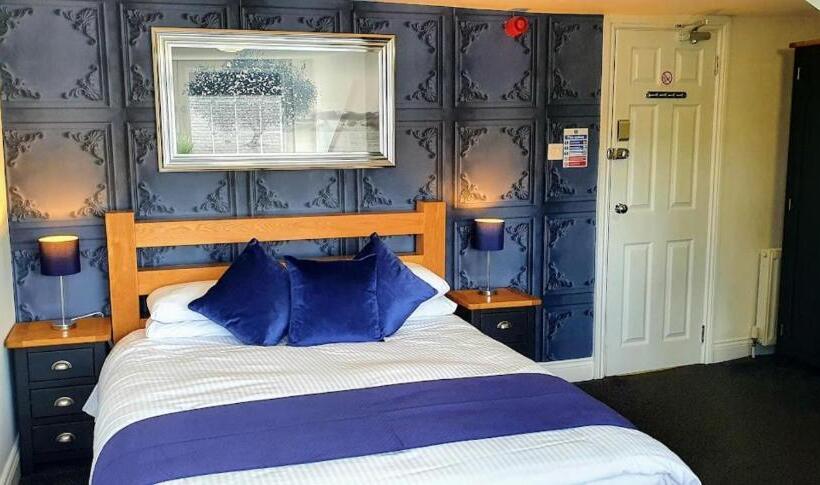 بنسيون The Clifton