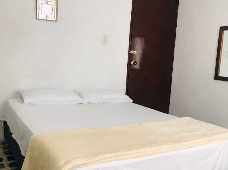 Pension Hostal La 18