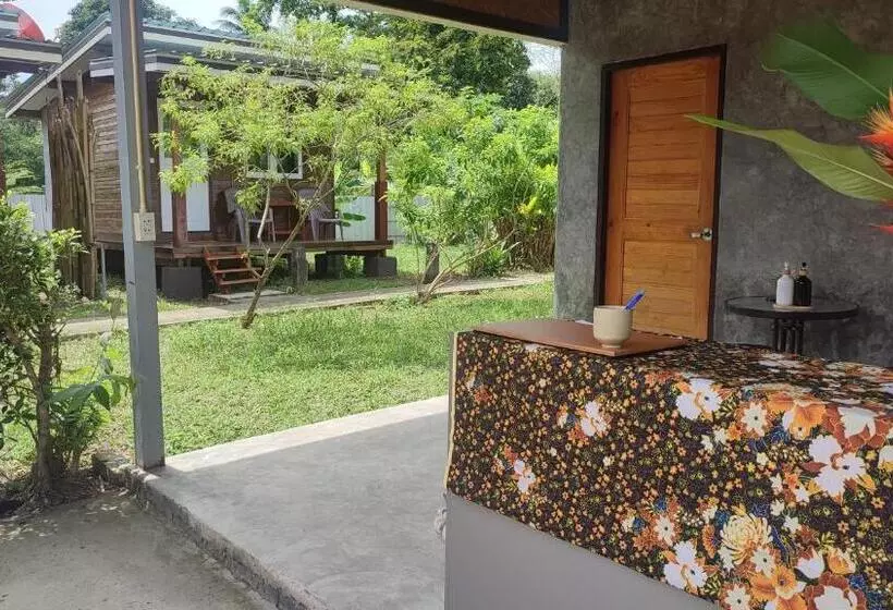 Hotelli Our Village Farmstay Kohmook