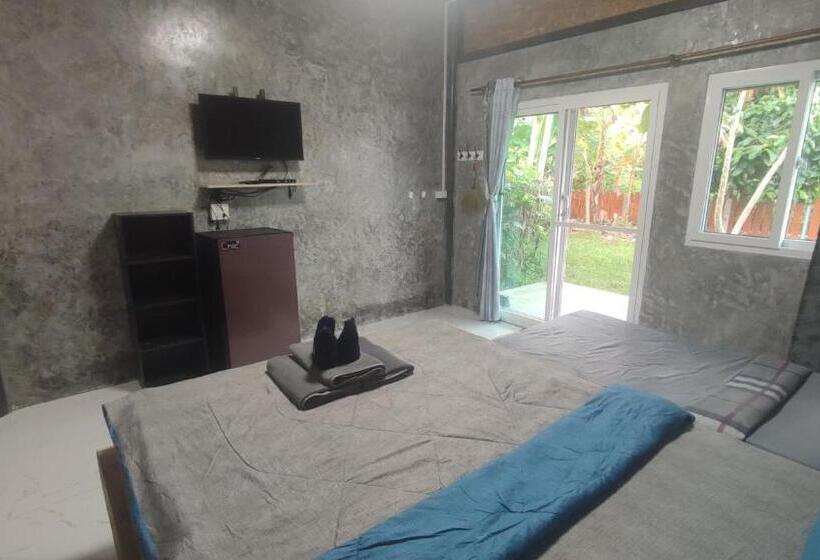 ホテル Our Village Farmstay Kohmook