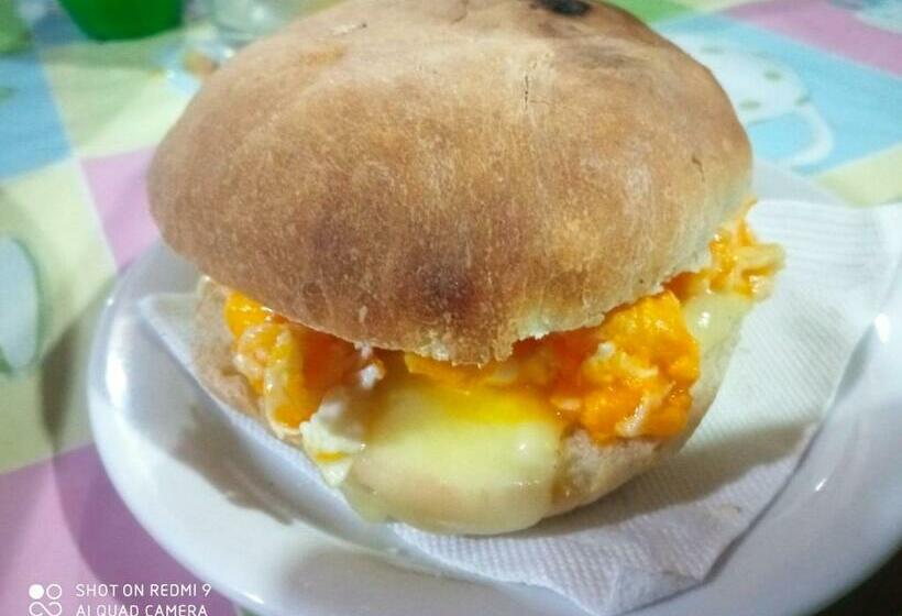 ペンション Hostal Familiar