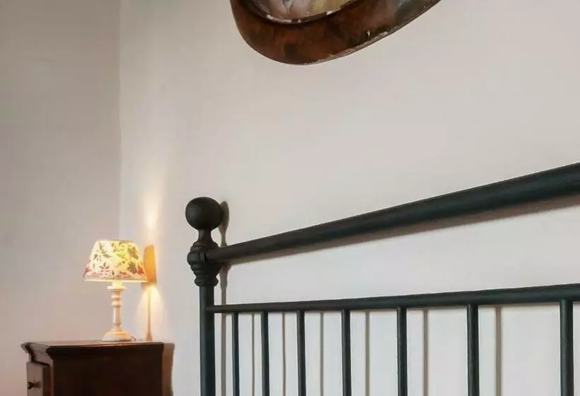Hotelli Universal Harmony   Usignolo