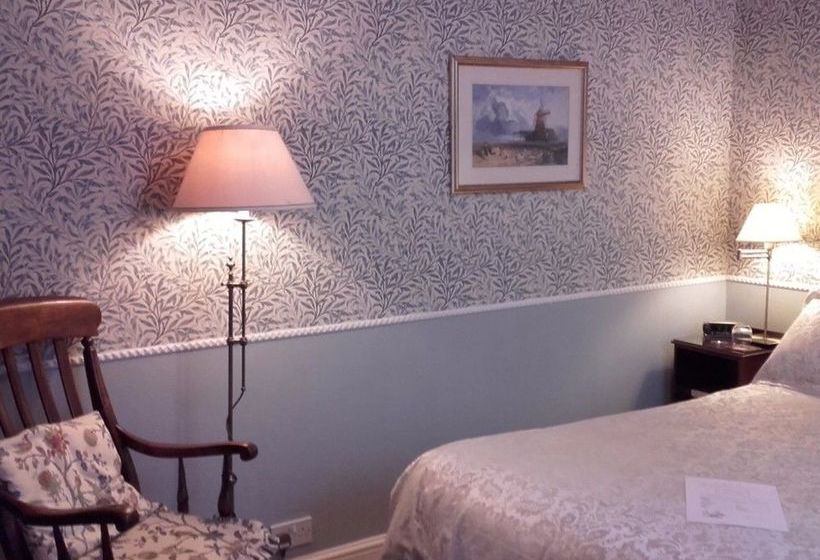 مبيت وإفطار Beaufort Lodge