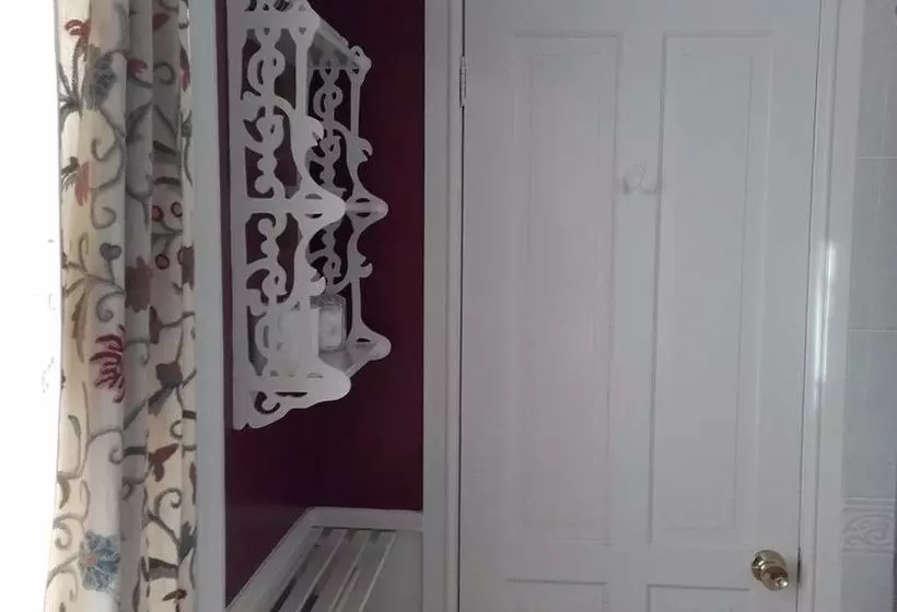 Bed and Breakfast Beaufort Lodge