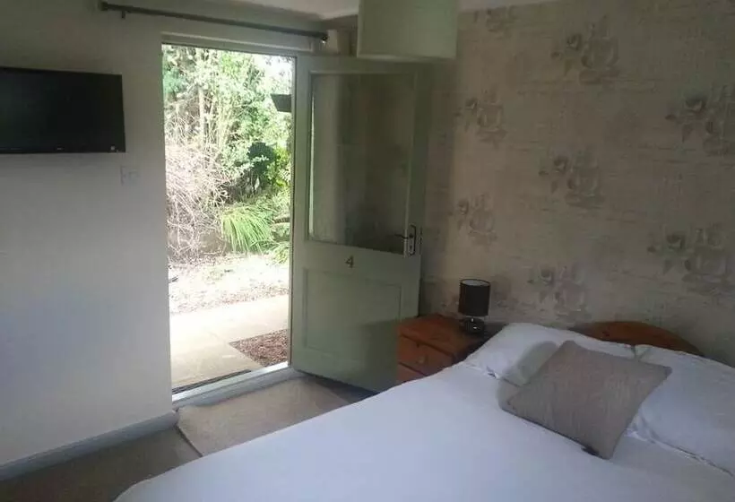 مبيت وإفطار Beoley Lodge