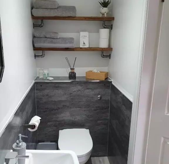 Bed and Breakfast Bowness Guest House