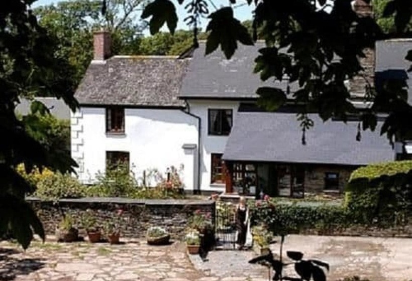 צימר Burton Farmhouse